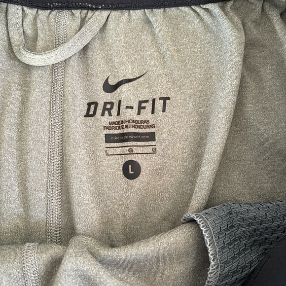 Basketball shorts Nike - Picture 2 of 3